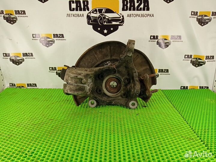 Кулак поворотный передний правый R