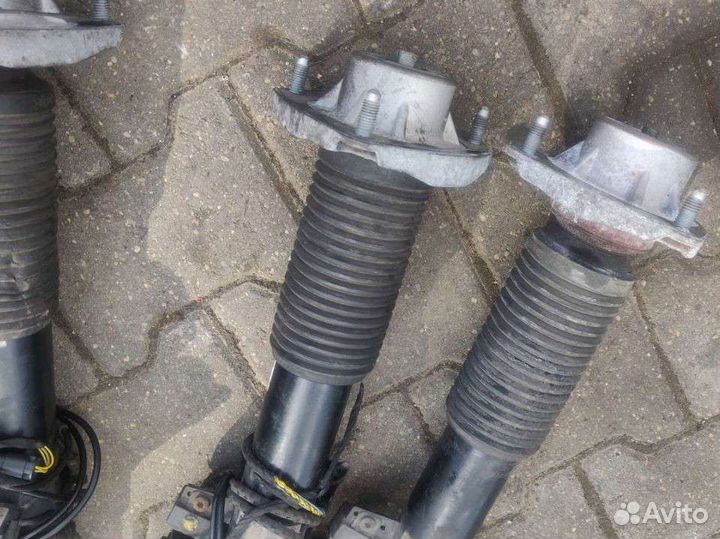 Амортизатор правый левый задний