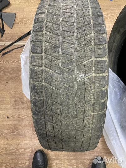 Bridgestone Blizzak DM-V1 17.5/65 R17