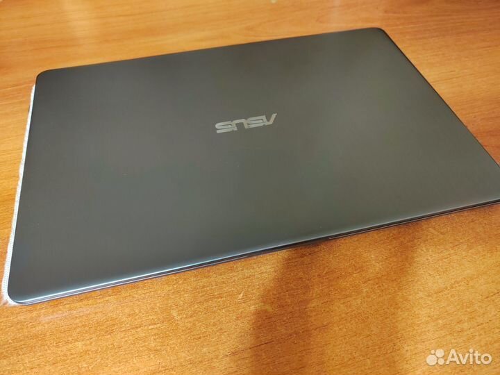 Ноутбук Asus S510UR
