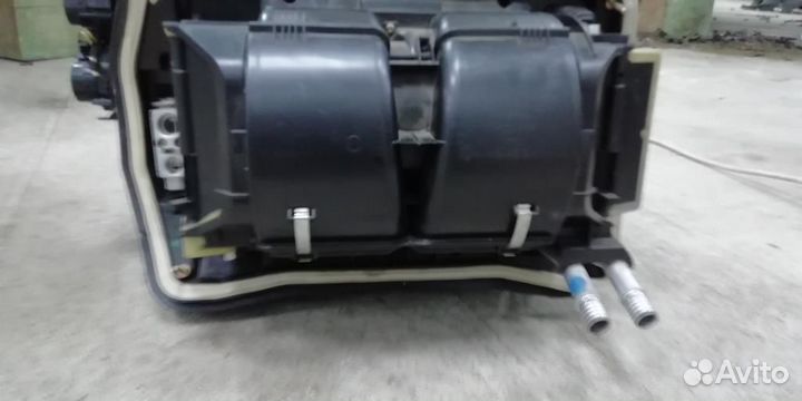 Корпус отопителя BMW E46