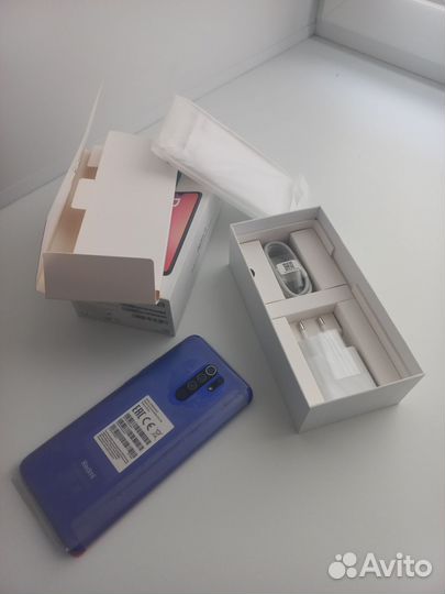 Xiaomi Redmi 9, 4/64 ГБ