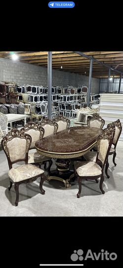 Столы и стулья