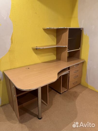 Компьютерный стол со шкафом бу