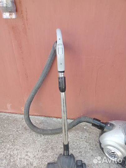 Пылесос LG на запчасти