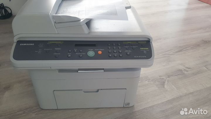 Мфу Samsung SCX-4725