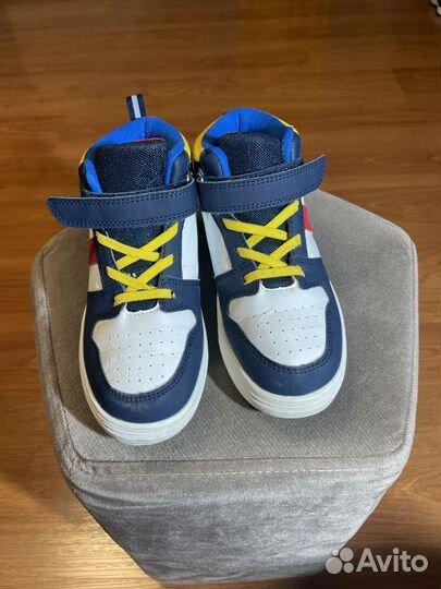 Кроссовки для мальчика