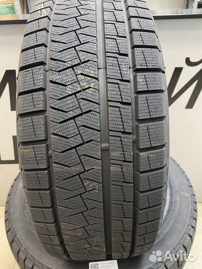 Formula Ice FR 245/45 R18 100H