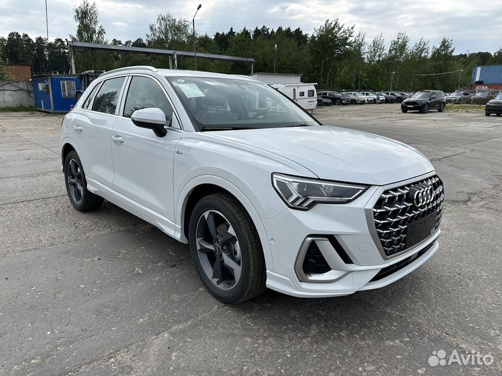 Audi Q3 1.4 AMT, 2023, 36 км