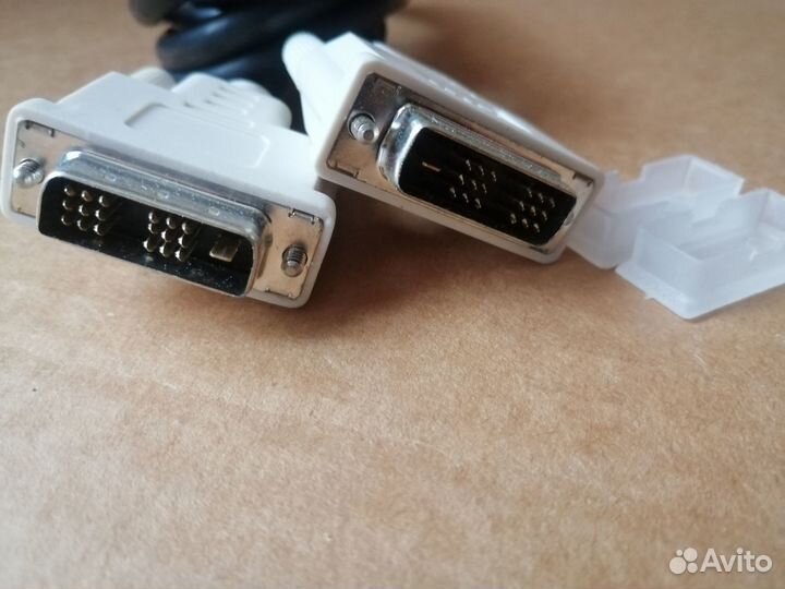 Кабель DVI