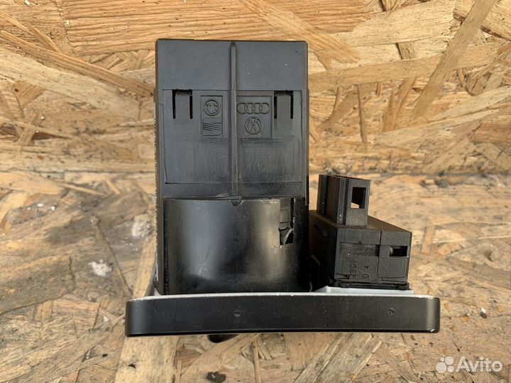 Блок управления светом Audi A6C5