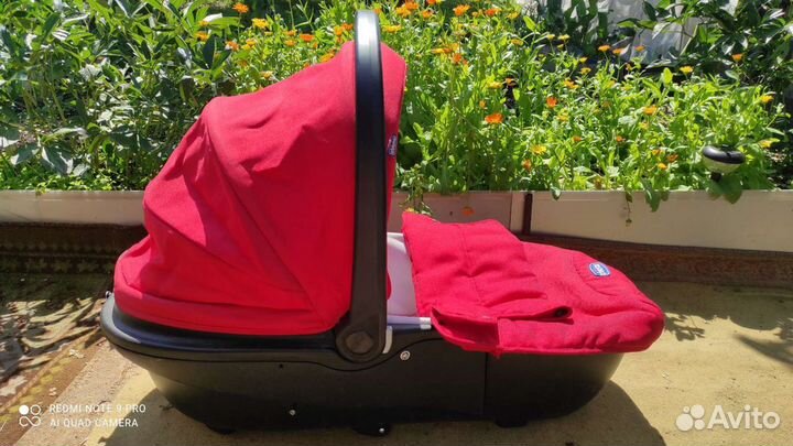 Автолюлька/короб коляски Chicco