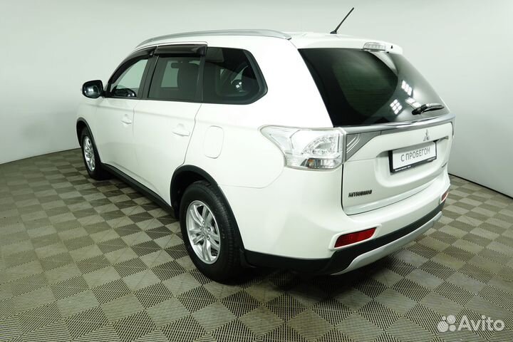 Mitsubishi Outlander 2.4 CVT, 2014, 89 764 км