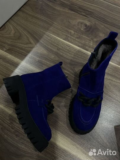 Зимние женские сапоги 38