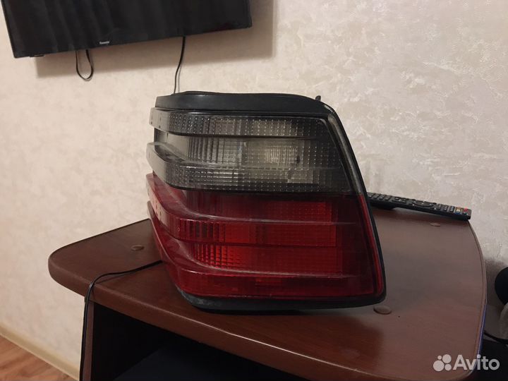 Задние фонари mercedes w124