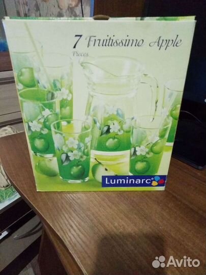 Кувшин стекло