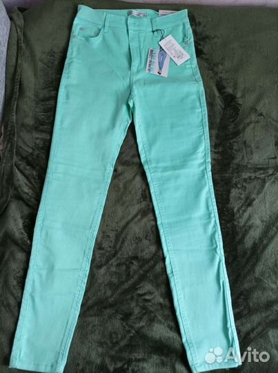 Брюки женские, летние, новые. Размер 44