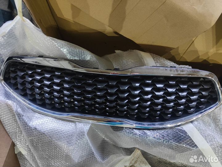 Решетка радиатора