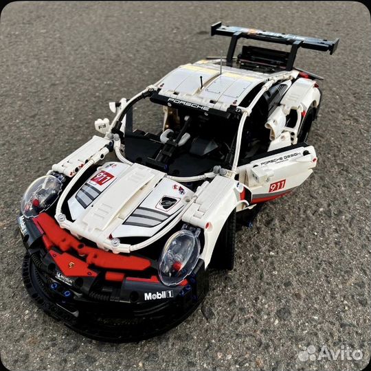 Lego technic porsche 911 gt3 rs 42056 собранная