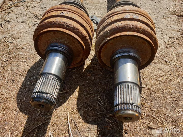 Полуось привод задний левый правый lexus gs300 gs3