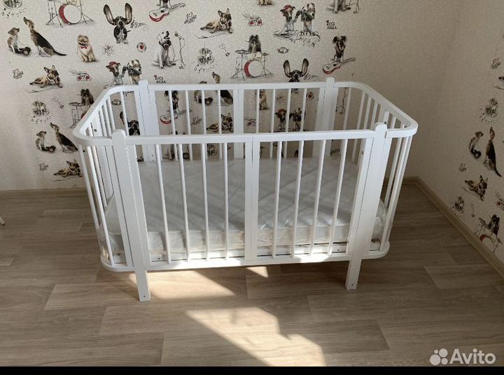 Продам детскую кроватку