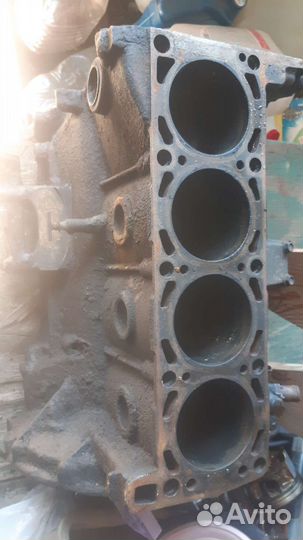 Блок цилиндров 406