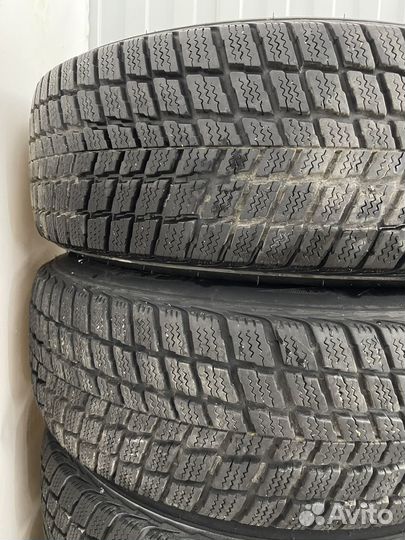 Nexen Winguard 235/65 R17
