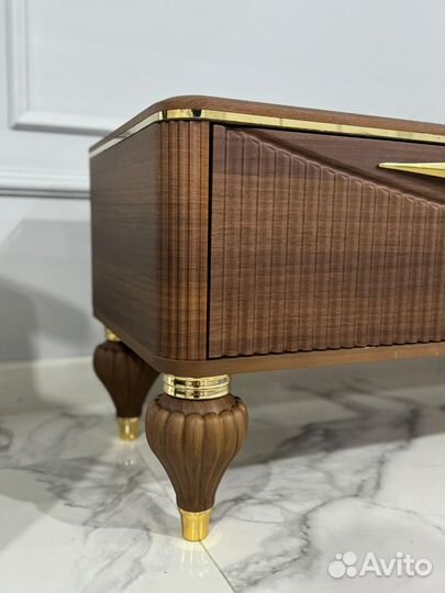 Тумба под телевизор