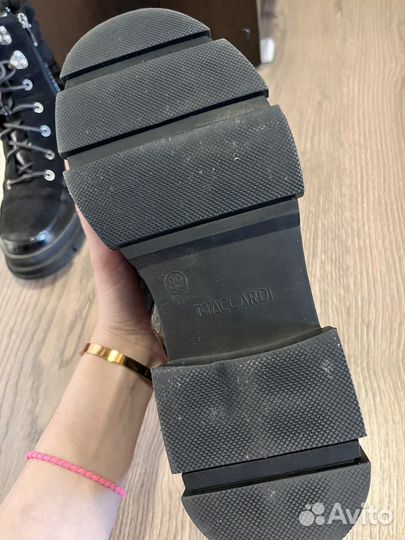 Ботинки зимние 39 размер