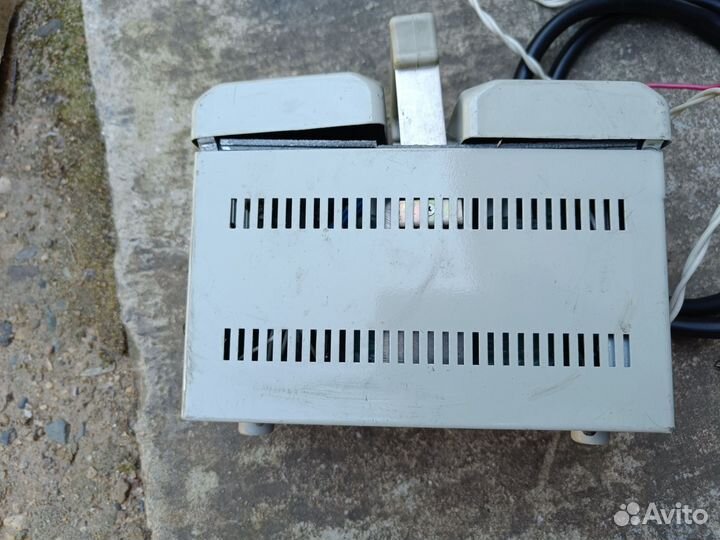 Универсальный ист-к пит. - заряд. устр-во, 6-42В