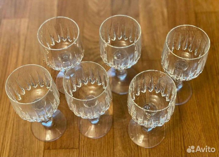 Хрустальные рюмки