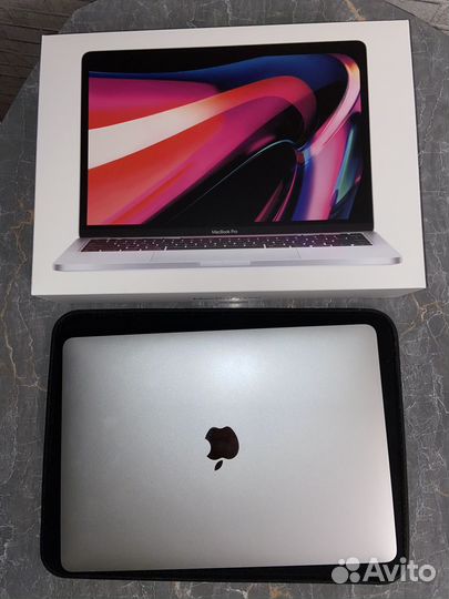 Apple MacBook Pro 13 M1 (M1, 2020) 16GB/256 100АКБ