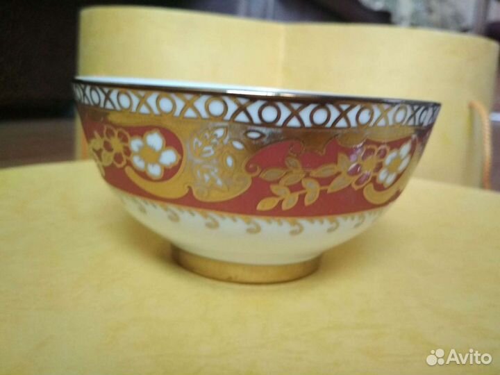 Новый сервиз для чая с пиалами в восточном стиле