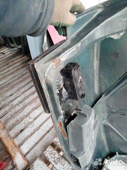 Крышка багажника ваз 2110