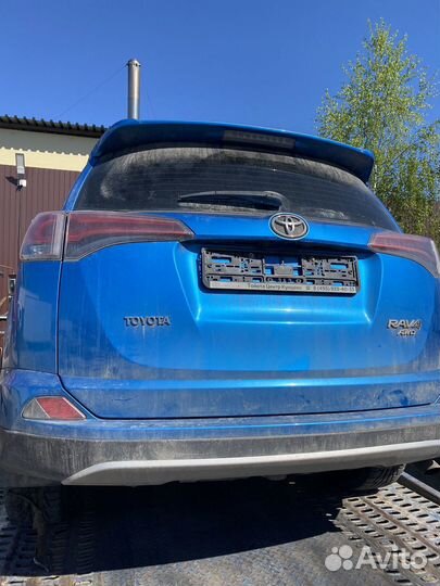 Задняя часть кузова Toyota RAV4 40 2016