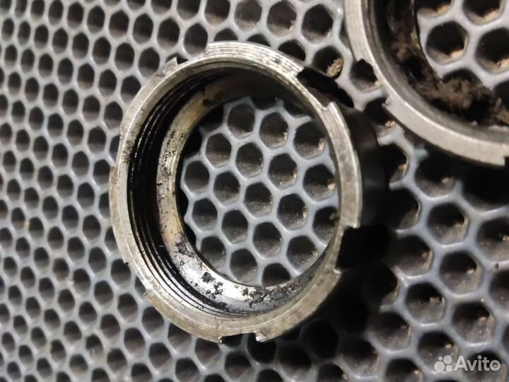 Гайки коленей Иж 56 планета 1/2