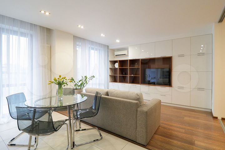 2-к. квартира, 67 м², 10/20 эт.