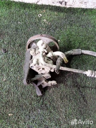 Насос гур Suzuki Escudo G16A