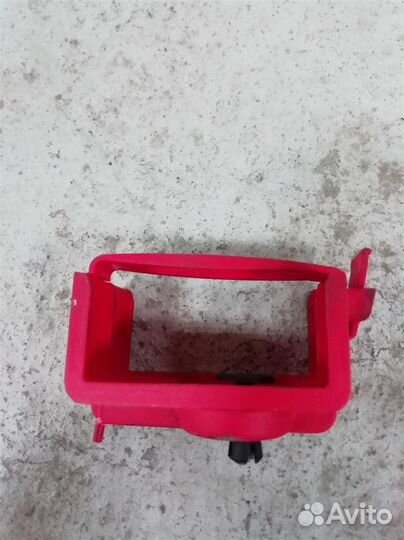 Кронштейн знака аварийной остановки BMW E46