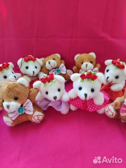 Сувенирные мягкие мишки для оформления композиций