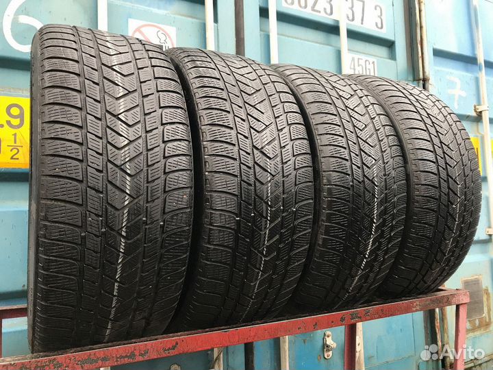 Pirelli Scorpion Winter 275/45 R21