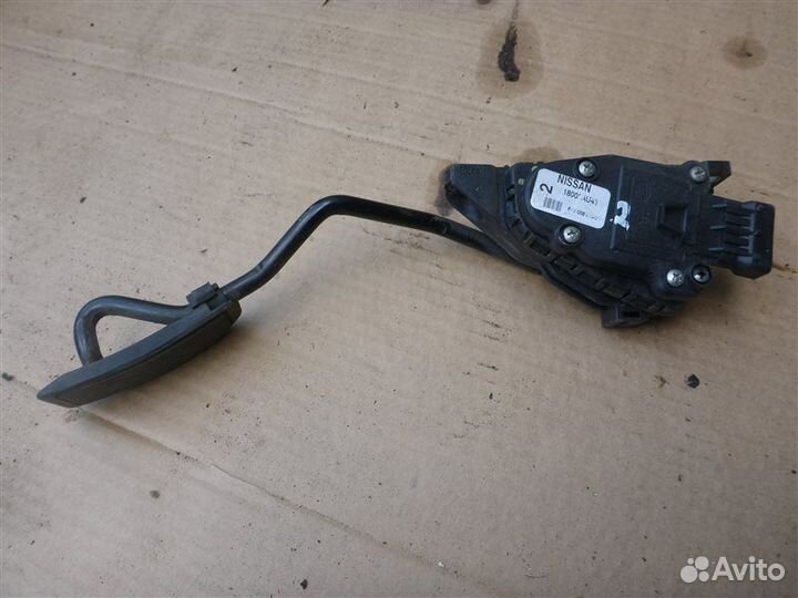Педаль газа Nissan Primera P12 QR20 2003