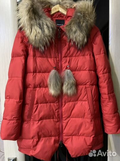 Пуховик женский / детский красный размер 40-42