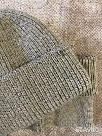 Шапка бини женская зимняя со снудом новая