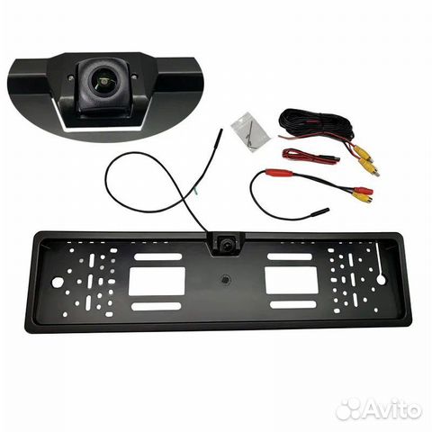 Камера заднего Лада Нива в рамке номера