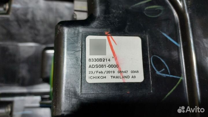 Б/У Б/У Фонарь задний R L200/5 mitsubishi L200