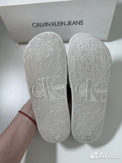 Шлепанцы calvin klein 39