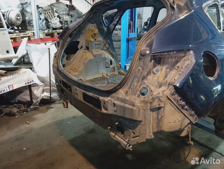 Панель задняя Opel Astra (J)