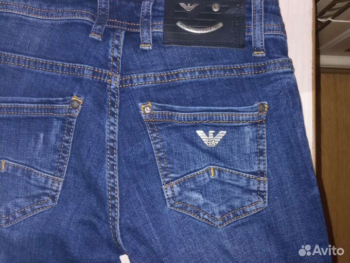 Джинсы armani новые