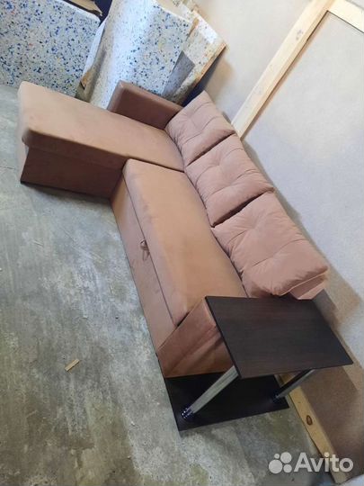 Угловой диван